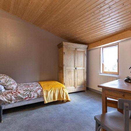 Chambre D'Hote De La Petite Toscane D'Auvergne Bed and Breakfast Isserteaux Exteriör bild